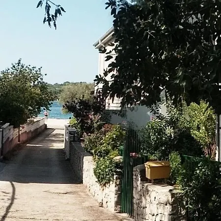 Dvorina Apartment