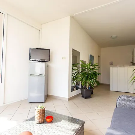 Apartmán Dvorina Srima